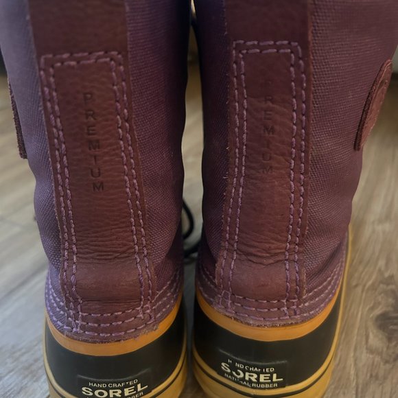 Sorel Snow Boots Size 9 - Picture 5 of 6